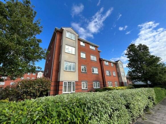 Property photo 1 of 7 Front