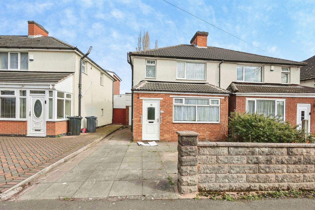 Property photo 2 of 16