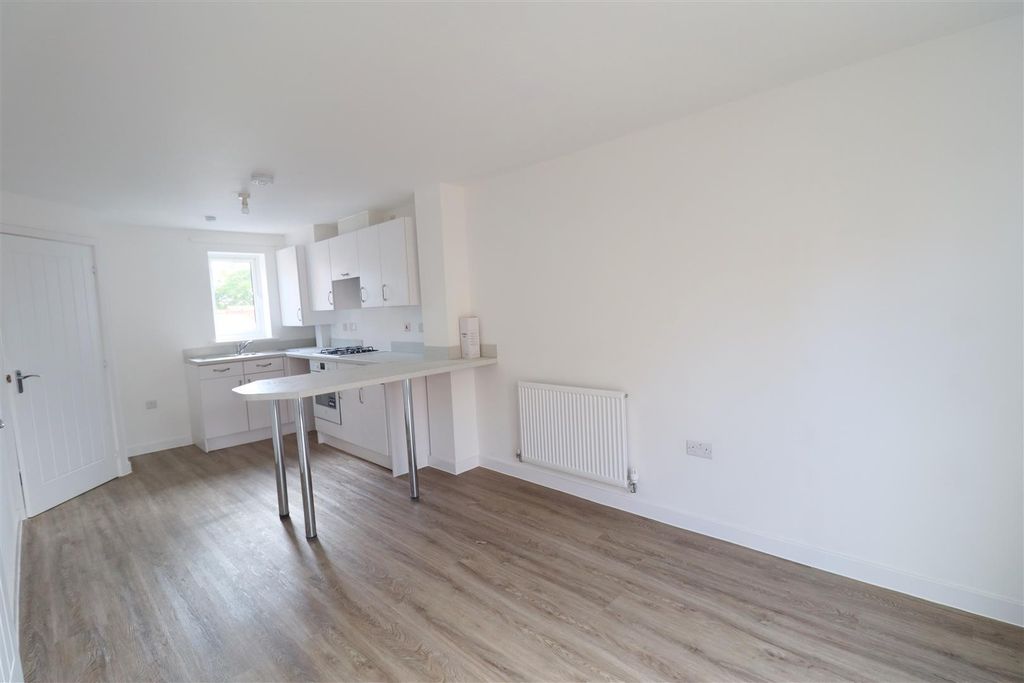 Property photo 2 of 11 Aulaogzcge2Sn82Zxy2Sja.Jpeg