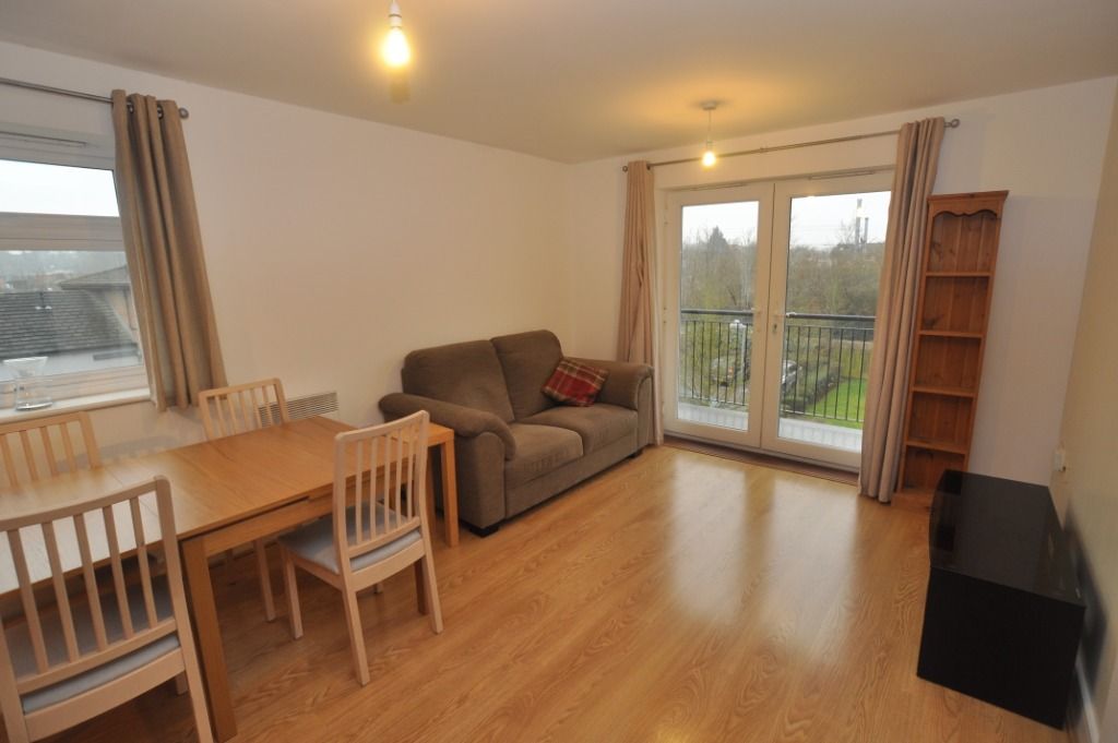 Property photo 3 of 8