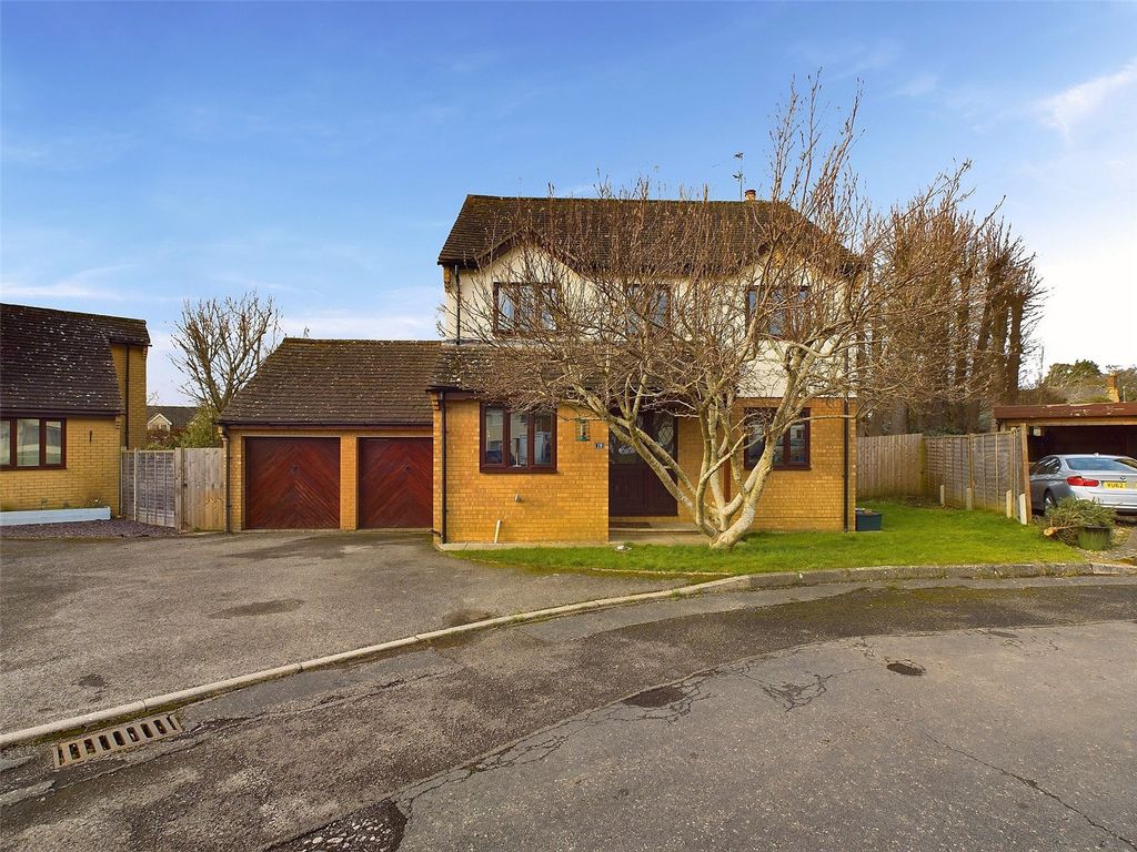 Property photo 1 of 18 Picture No. 05