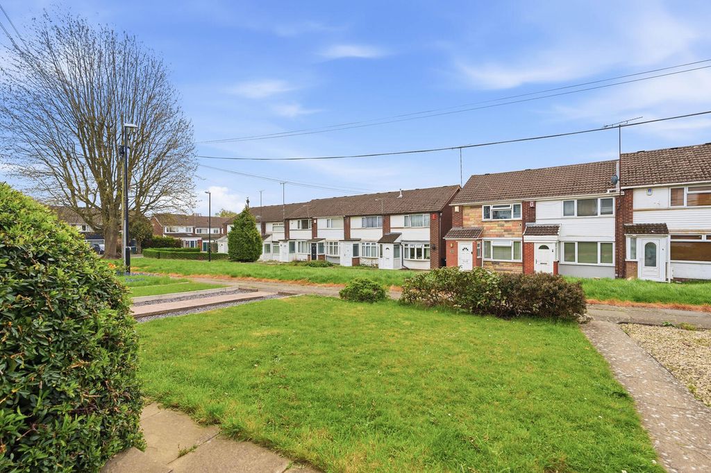 Property photo 2 of 23 Front (Exterior)