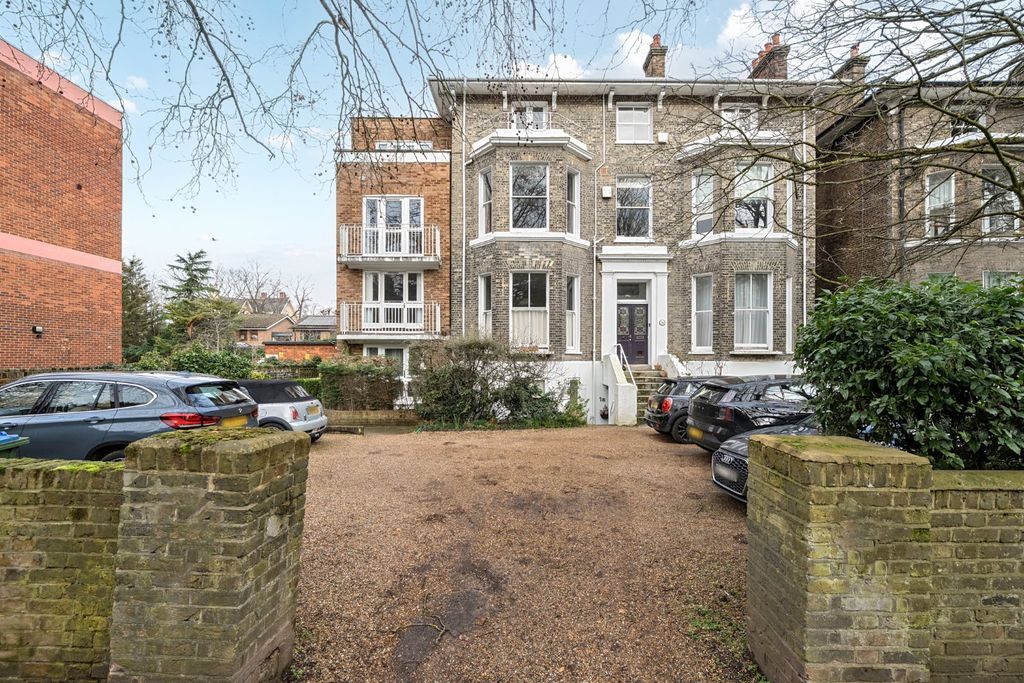 Property photo 2 of 20 Picture No. 25