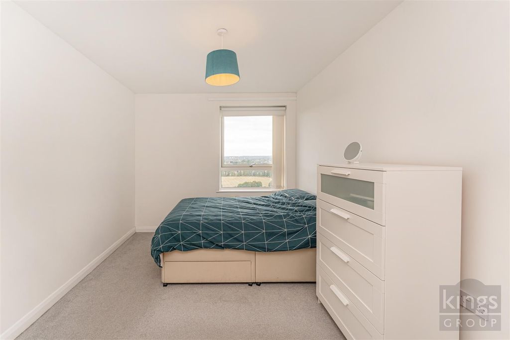 Property photo 2 of 18 Bedroom 2