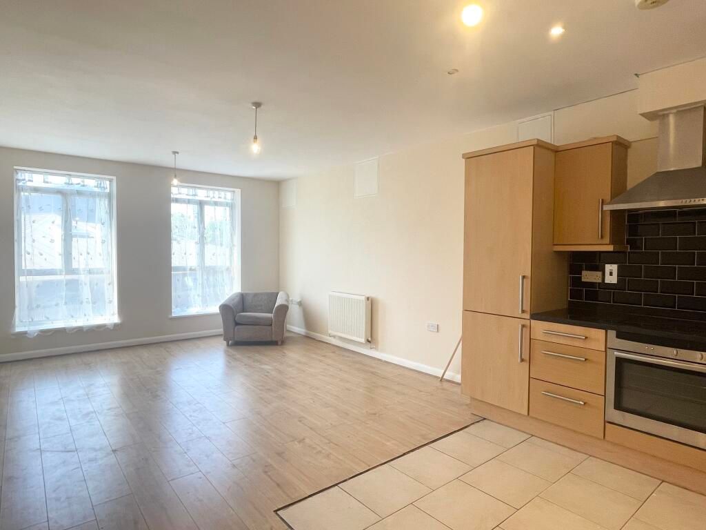 Property photo 2 of 7