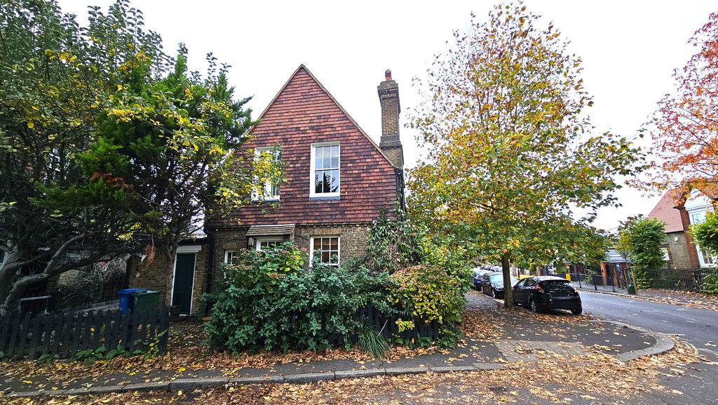 Property photo 2 of 11