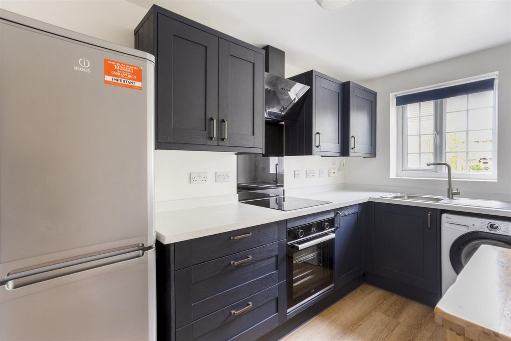 Property photo 3 of 17 3_Mallard_Close_5.Jpg