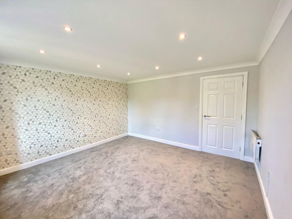 Property photo 3 of 11 3.Jpg