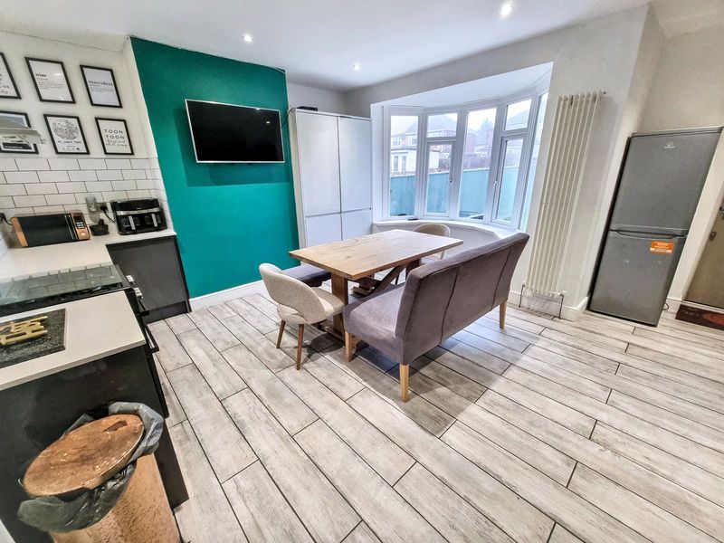 Property photo 3 of 13 Photo 5