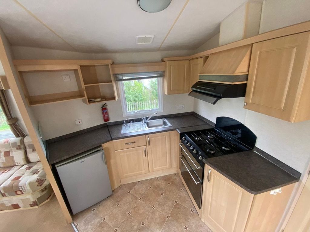 Property photo 2 of 3