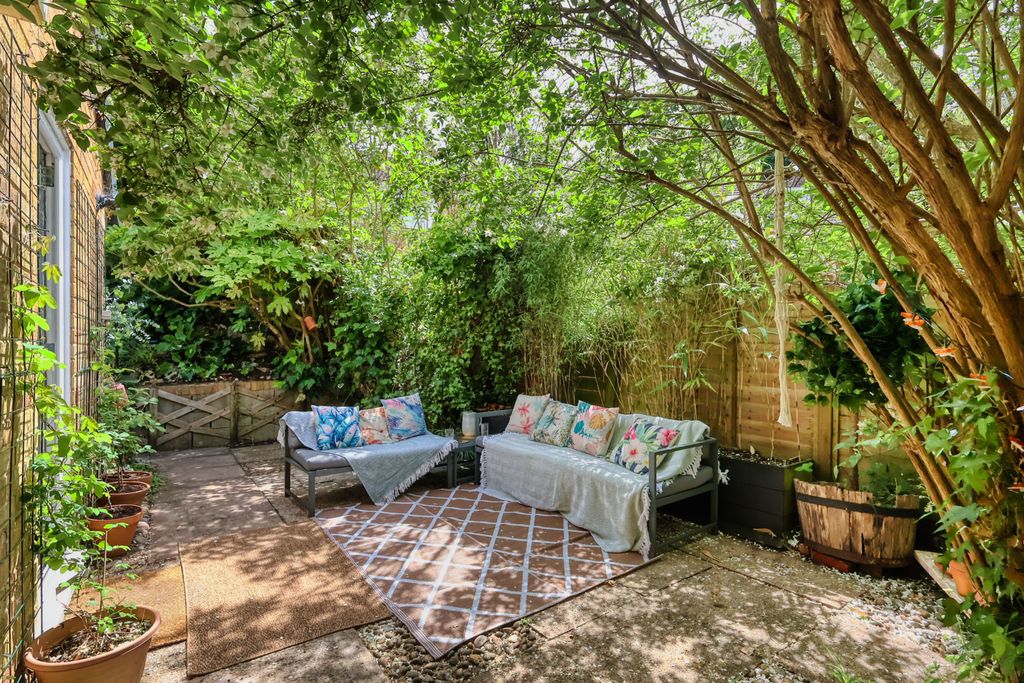 Property photo 3 of 17 Picture No. 03