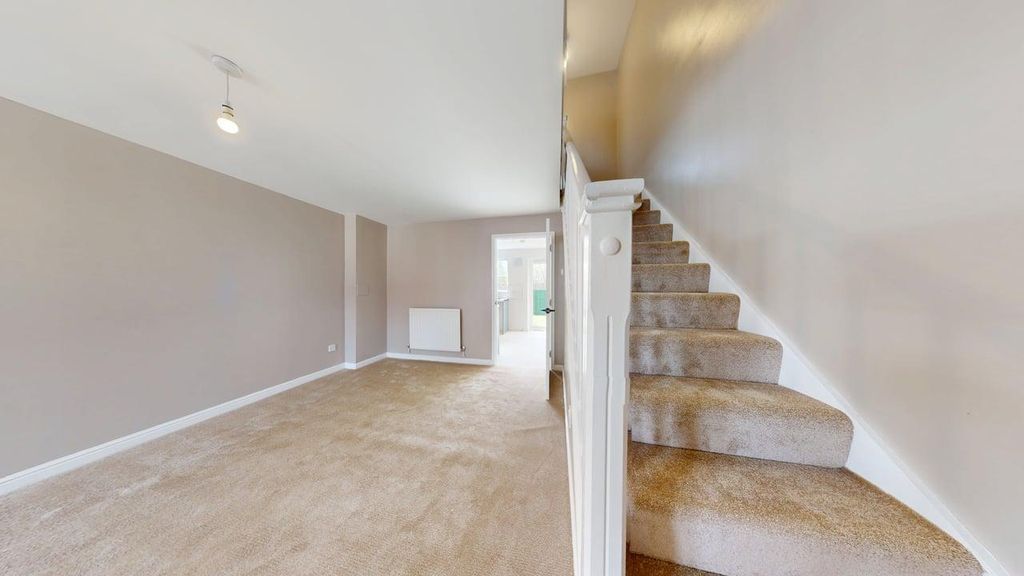 Property photo 3 of 16 4-Steele-Place-04292026_145618.Jpg