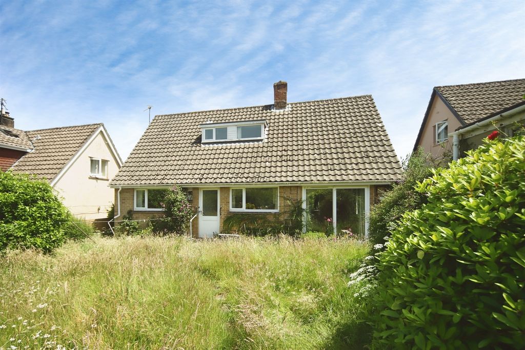 Property photo 1 of 13