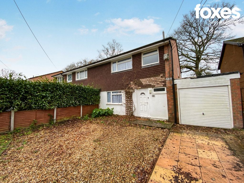 Property photo 1 of 17 4711741