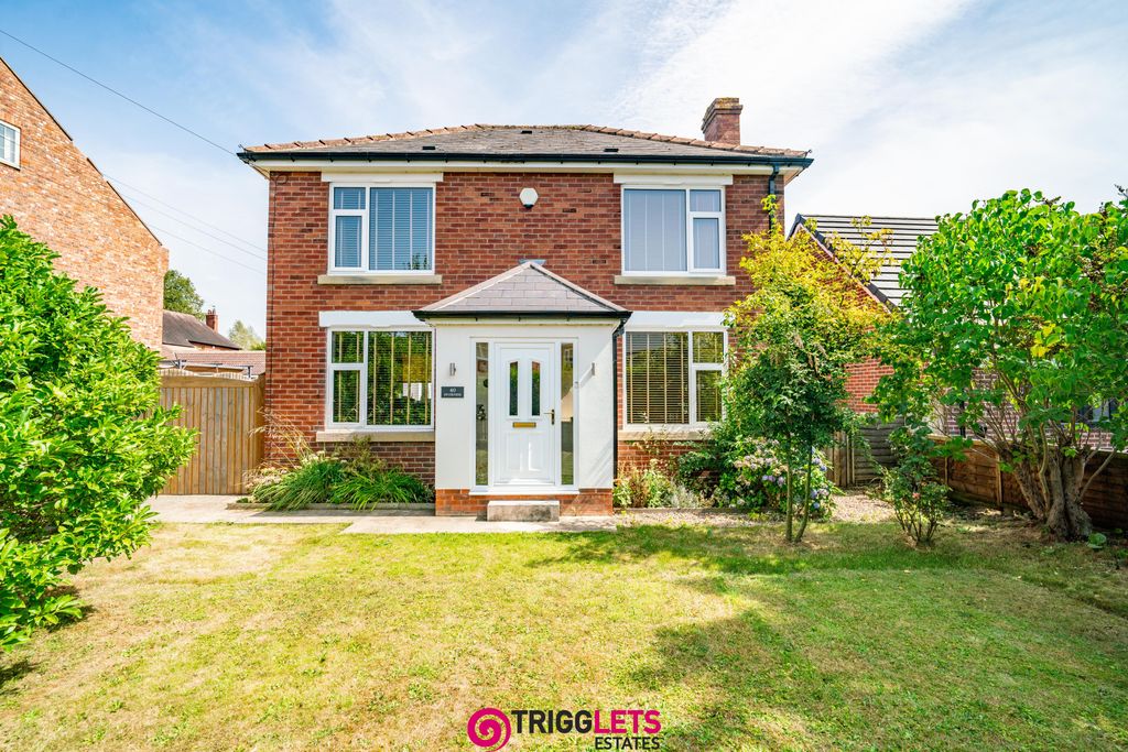 Property photo 1 of 32