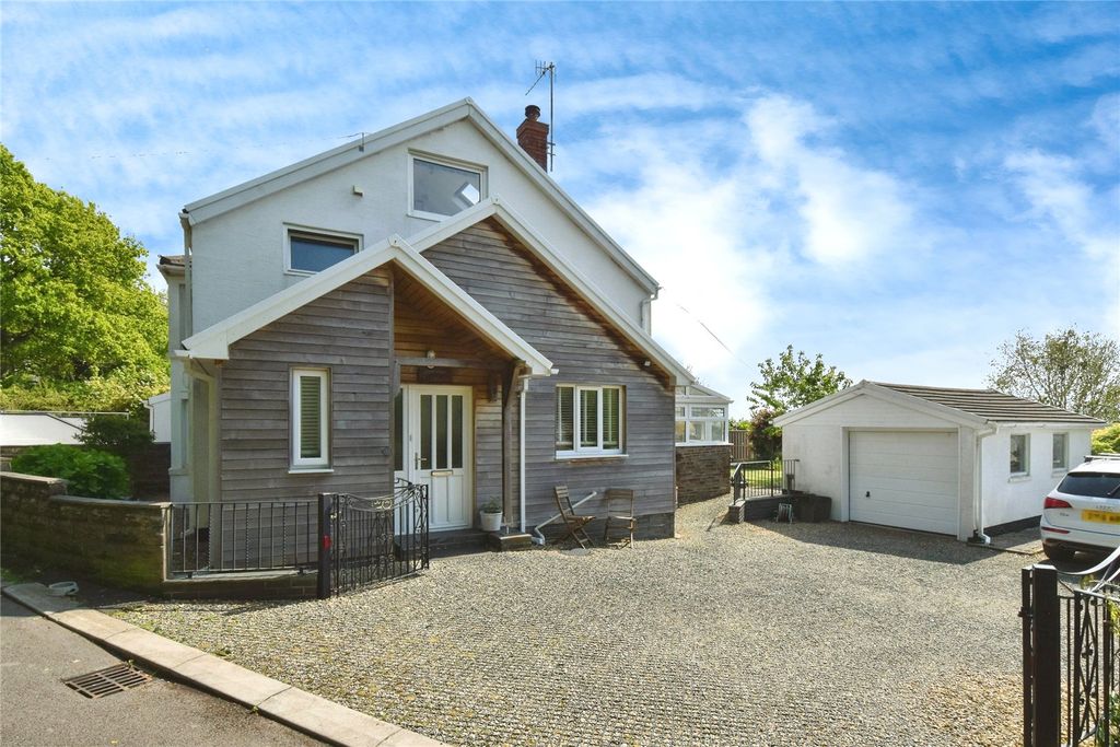 Property photo 1 of 45 Picture No. 31