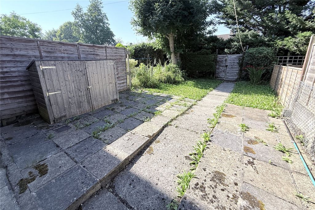 Property photo 3 of 14 Picture No. 12