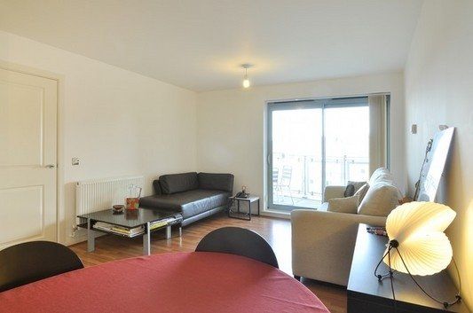 Property photo 3 of 6 Kitchen