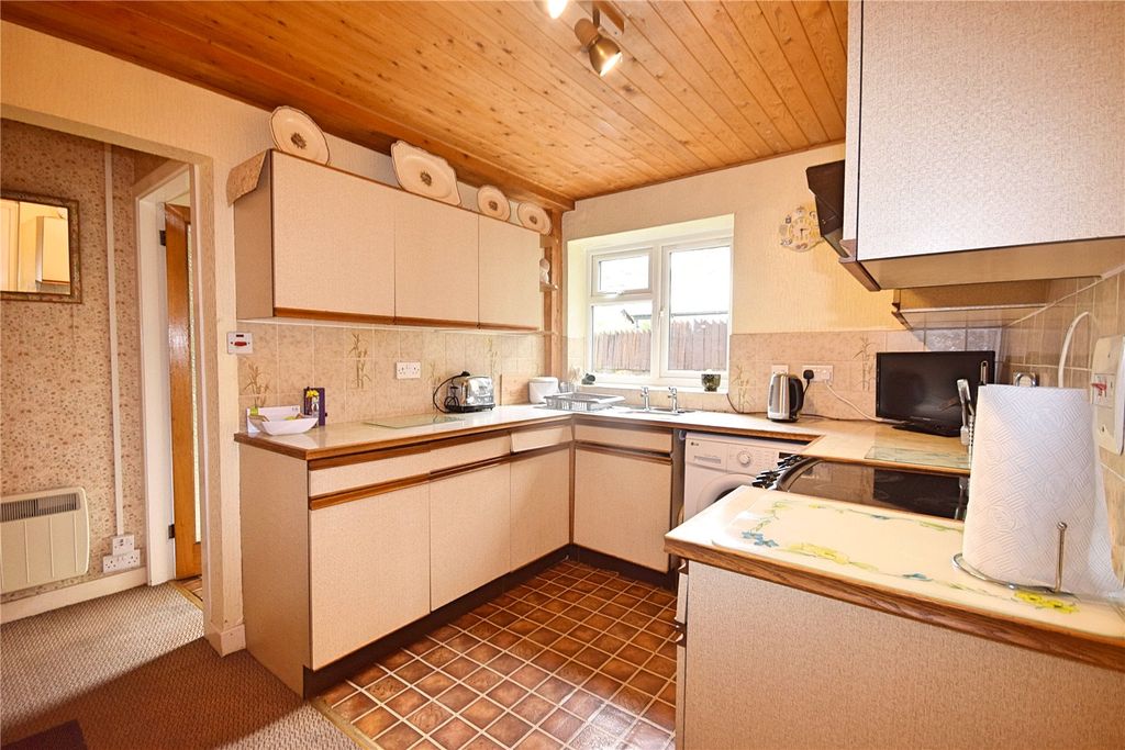 Property photo 2 of 16 Picture No. 02