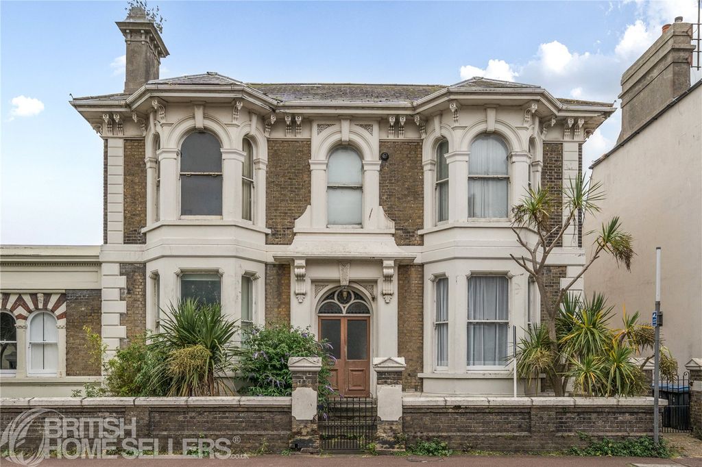 Property photo 1 of 18 Picture No. 21