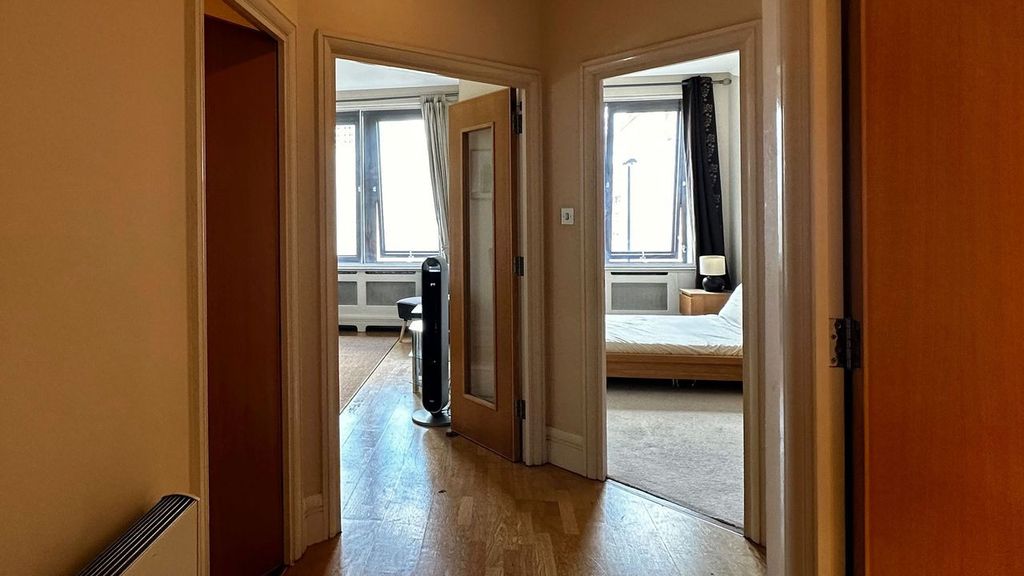 Property photo 3 of 26