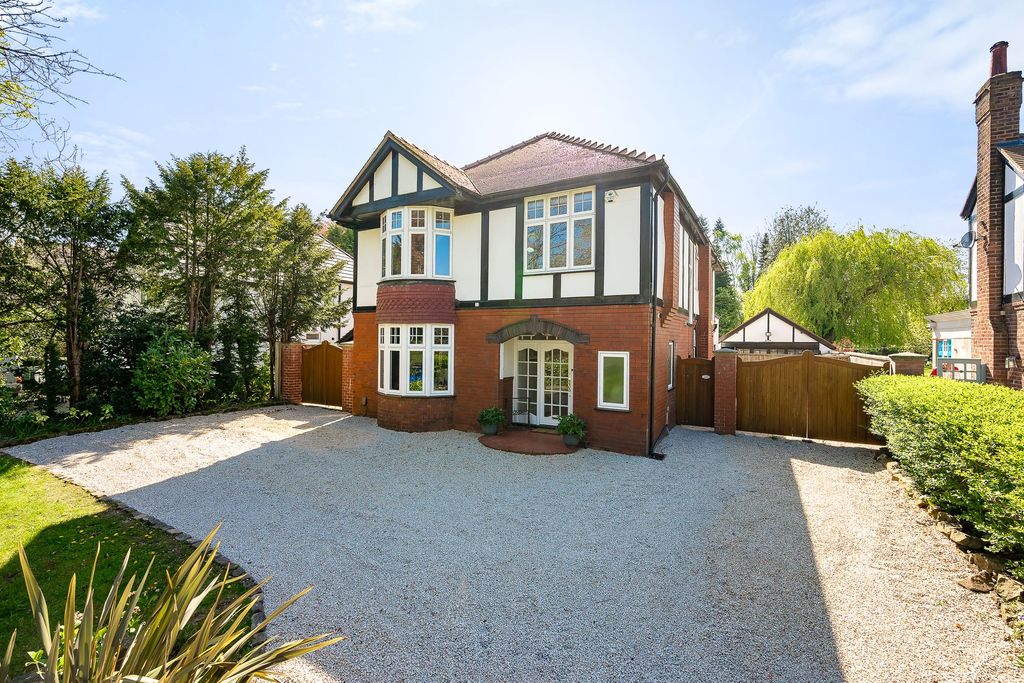 Property photo 1 of 40