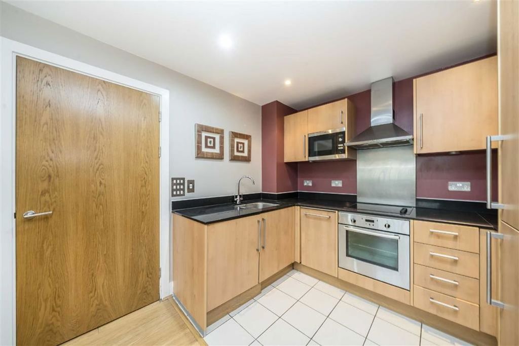 Property photo 3 of 5