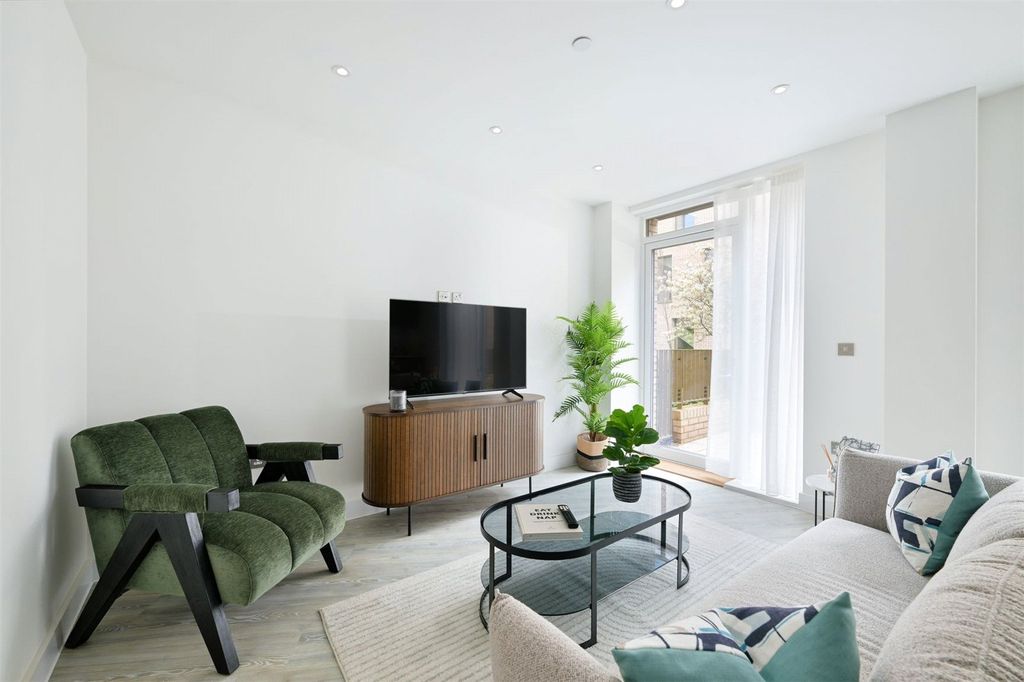 Additional image 6 of 2 bed flat for saleAppleton Way, Fusion At Knights Park, Eddington, Cambridge CB3