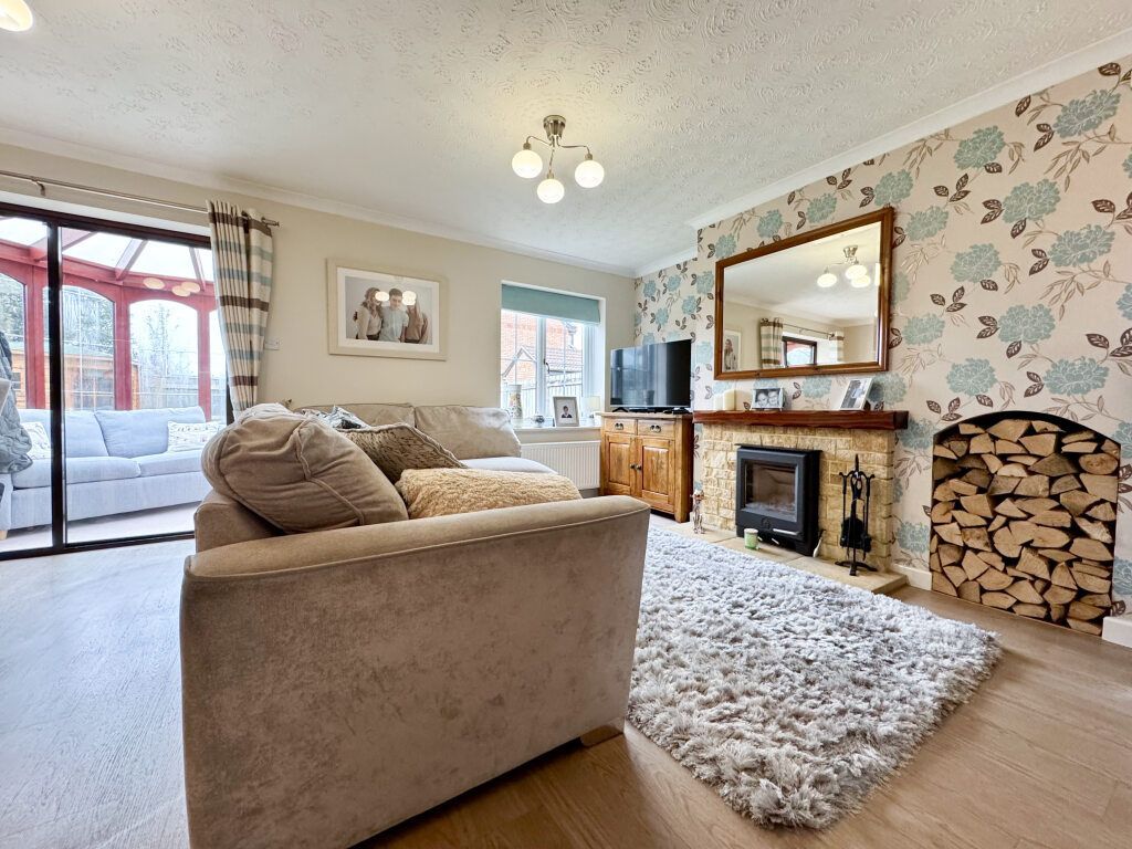 Property photo 2 of 30