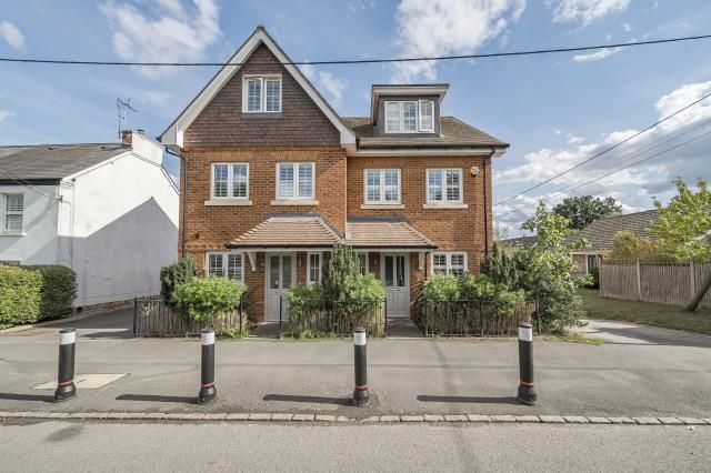 Property photo 1 of 13 External