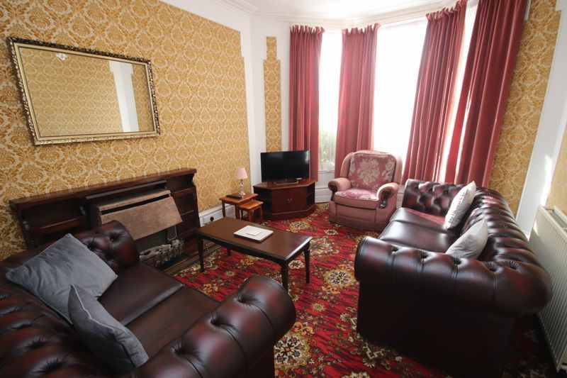 Property photo 2 of 7 Photo 2