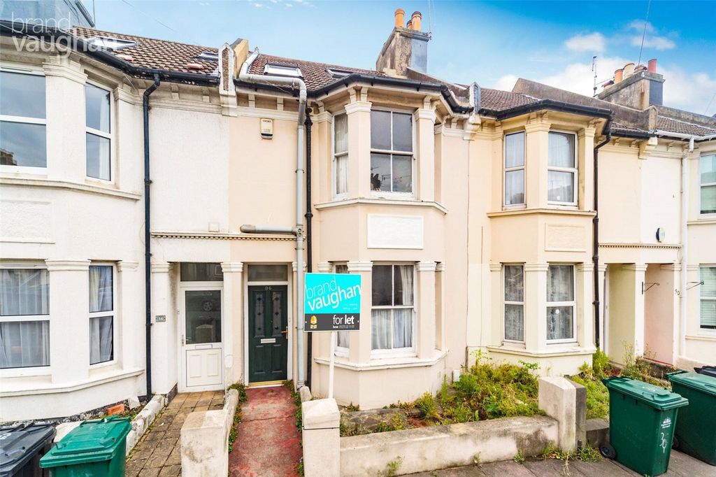 Property photo 1 of 11 External