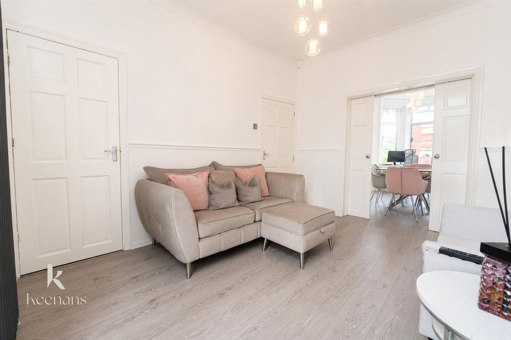 Property photo 2 of 22 13-15.Jpg