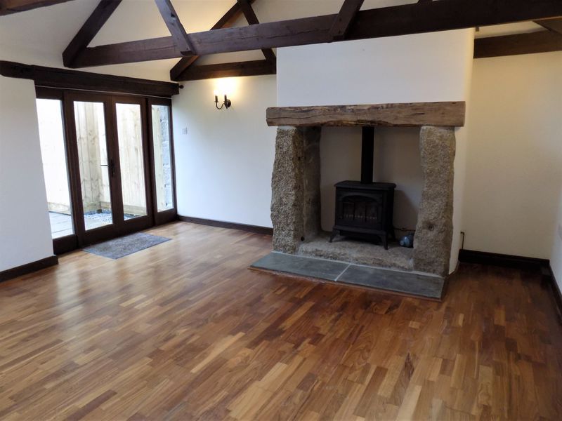 Property photo 2 of 12 Living Room