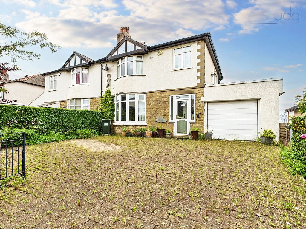 Property photo 1 of 17 Welcome To Marine Drive