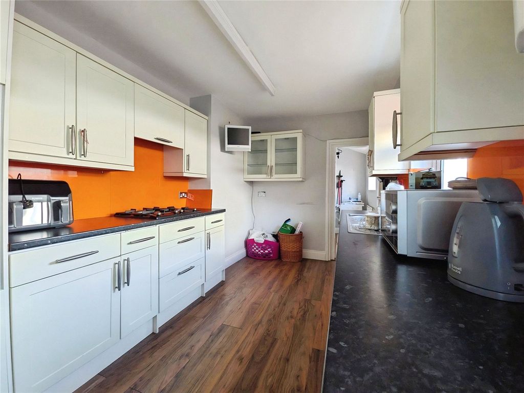 Property photo 3 of 14 Picture No. 17