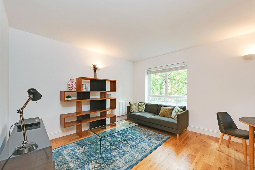 Property photo 1 of 9 Picture No. 03