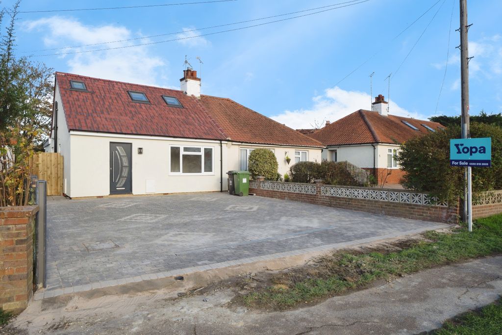 Property photo 1 of 20 Dsc01180