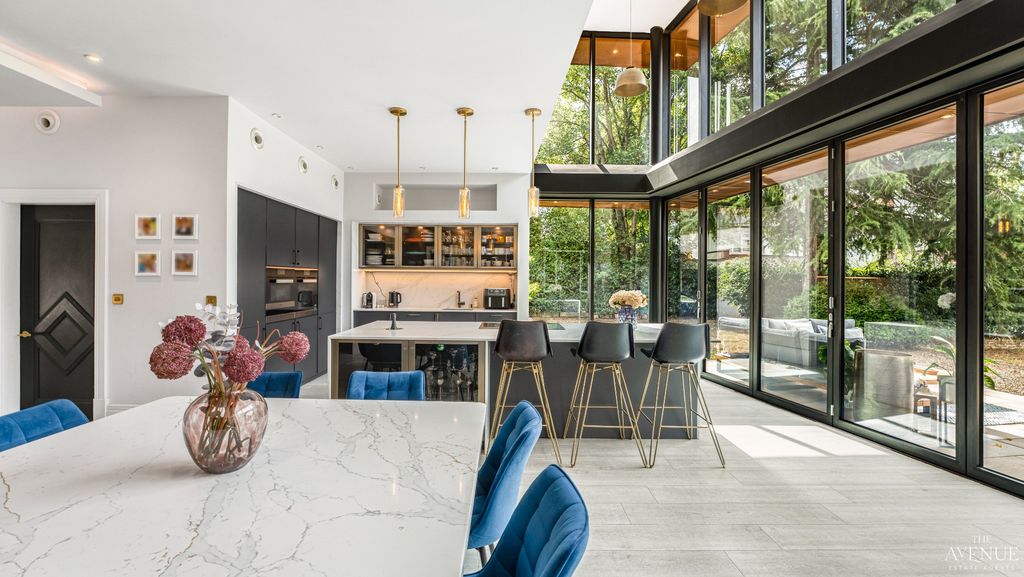 Property photo 2 of 67 5223952