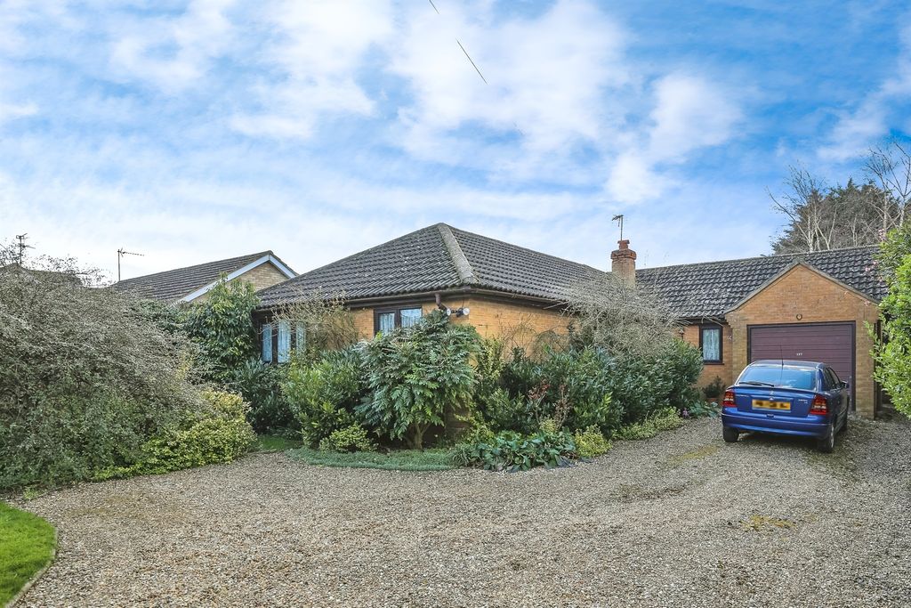 Property photo 1 of 18