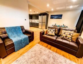 Property photo 1 of 9 Property Photo