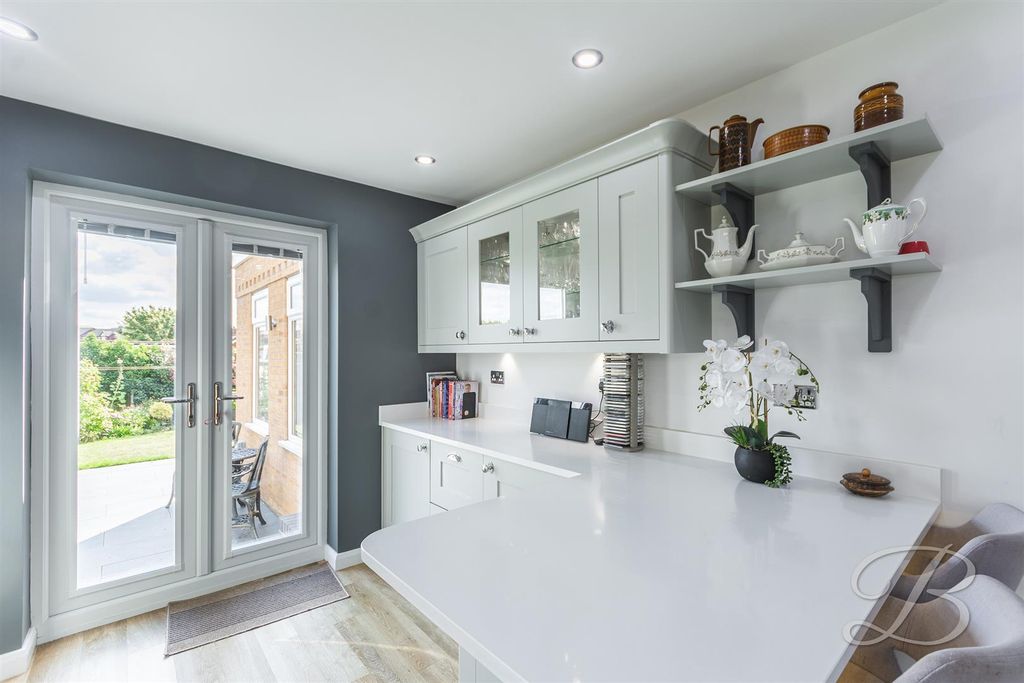 Property photo 3 of 17 CC46.Jpg