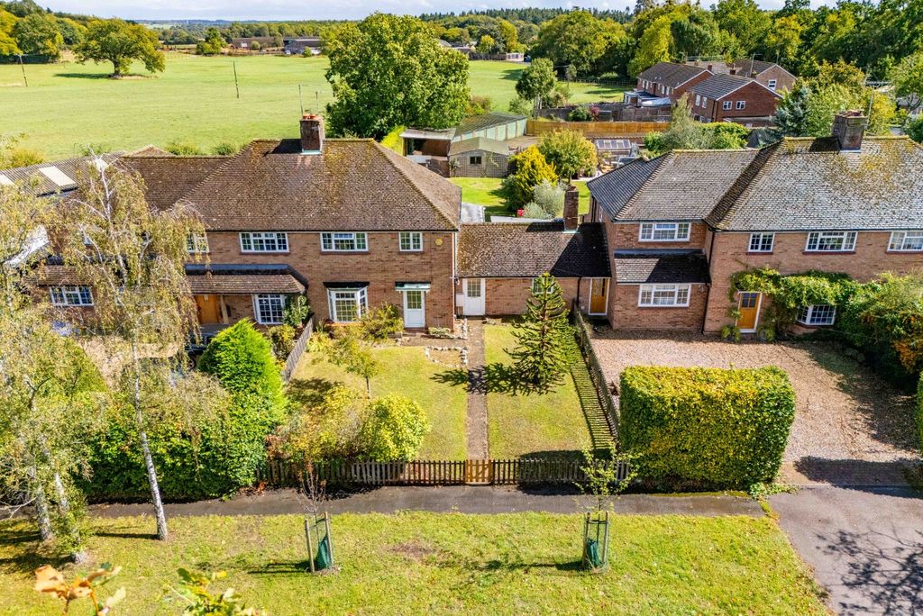 Property photo 1 of 31 4503801