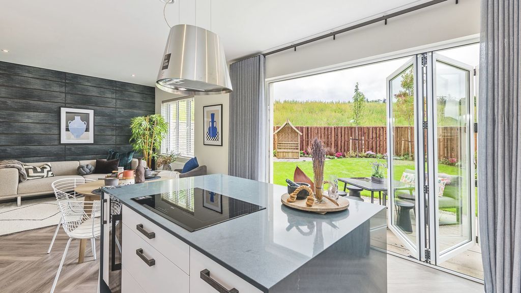 Property photo 1 of 13 Longbanks Green, Dunbar
