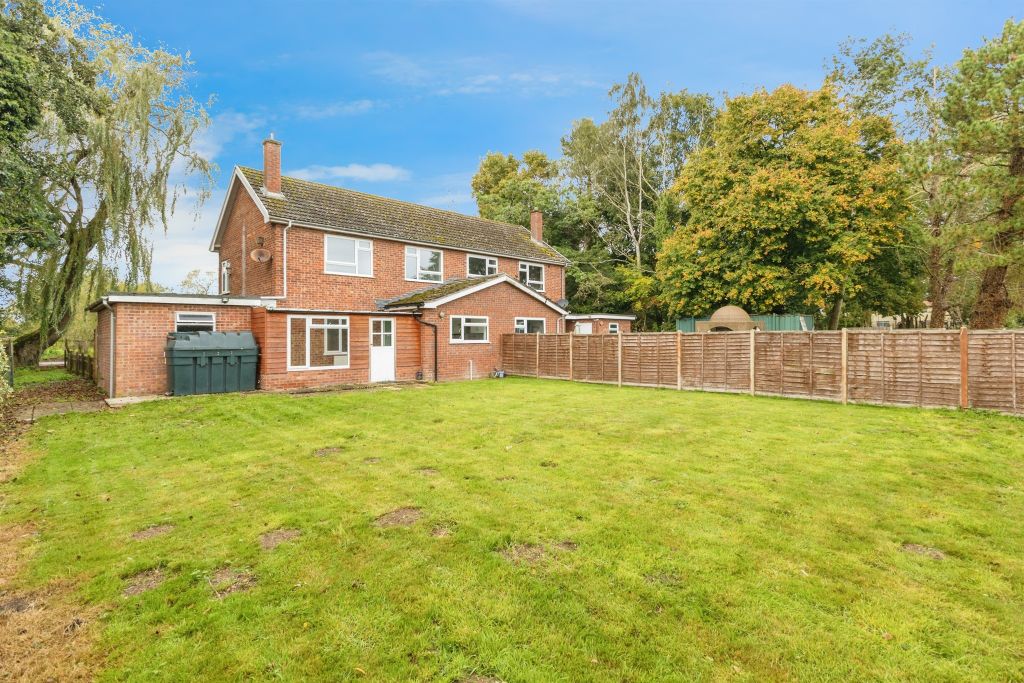 Property photo 3 of 24