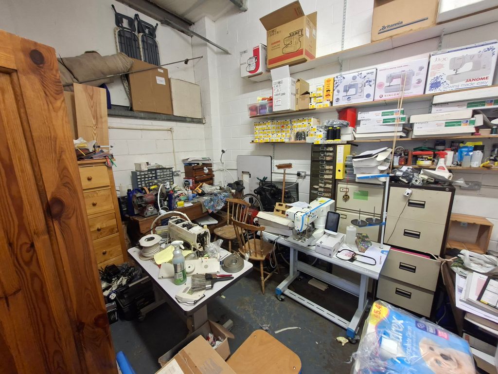 Property photo 3 of 3