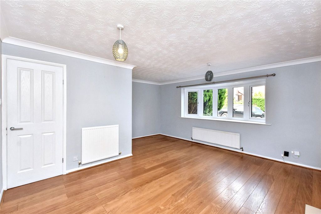 Property photo 2 of 22 Picture No. 43