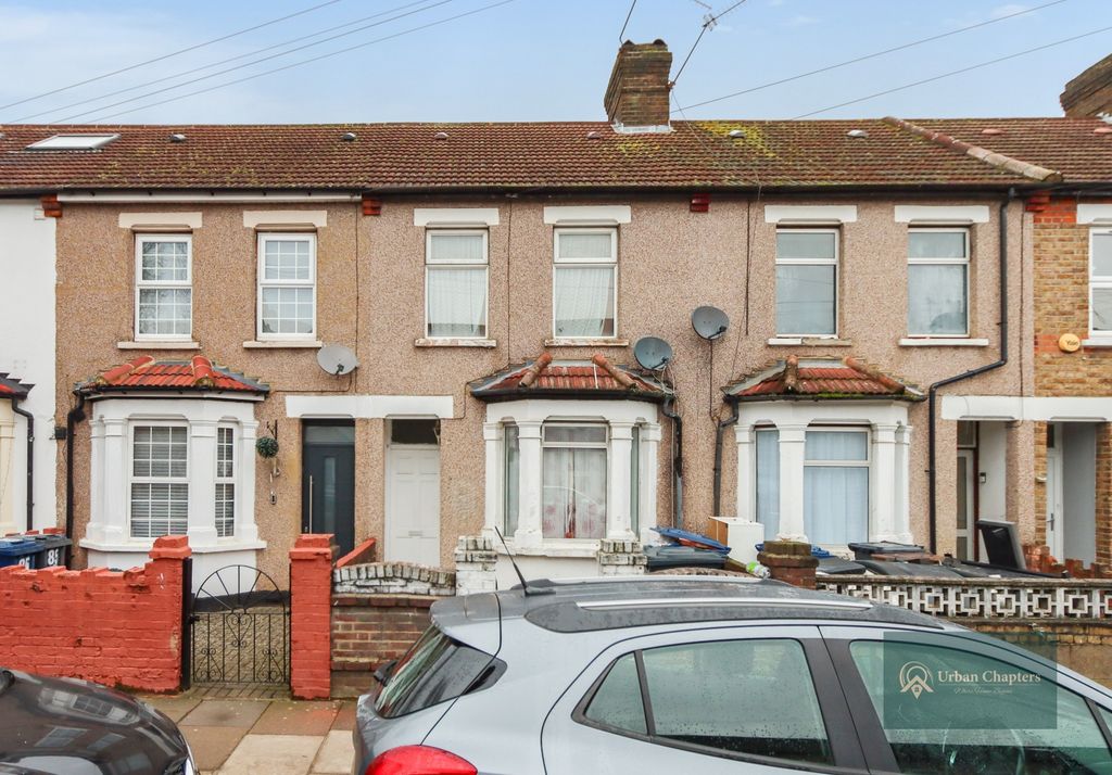 Property photo 1 of 15 87Qr-01