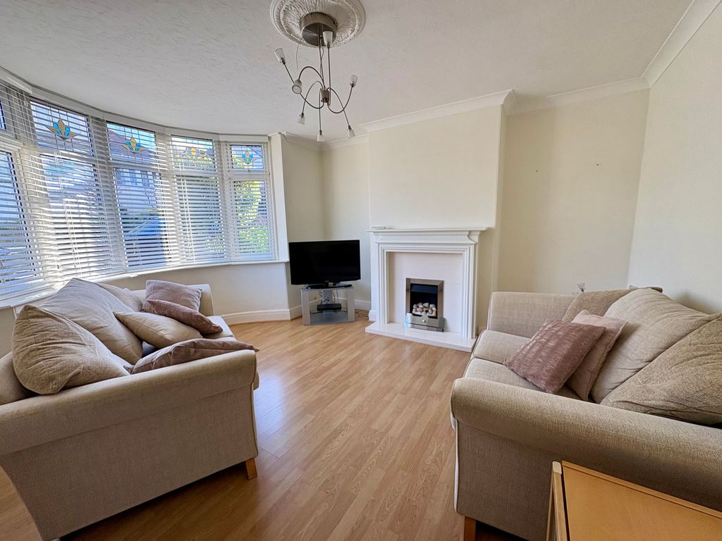 Property photo 3 of 24