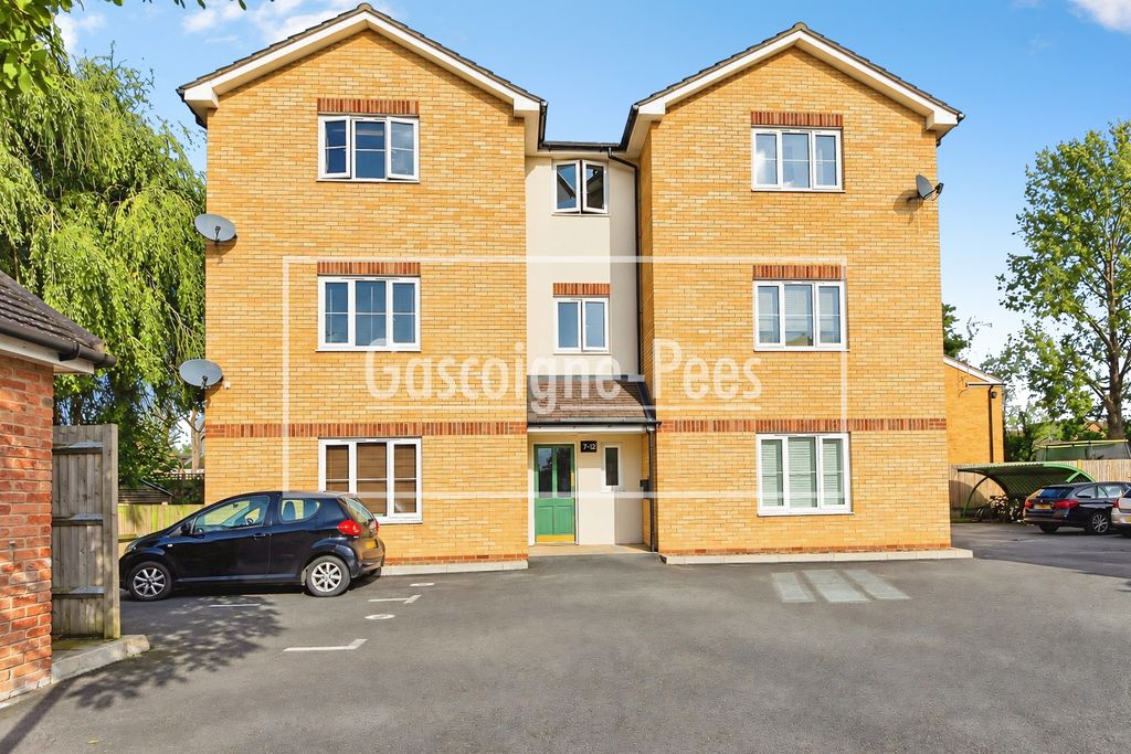 Property photo 1 of 6